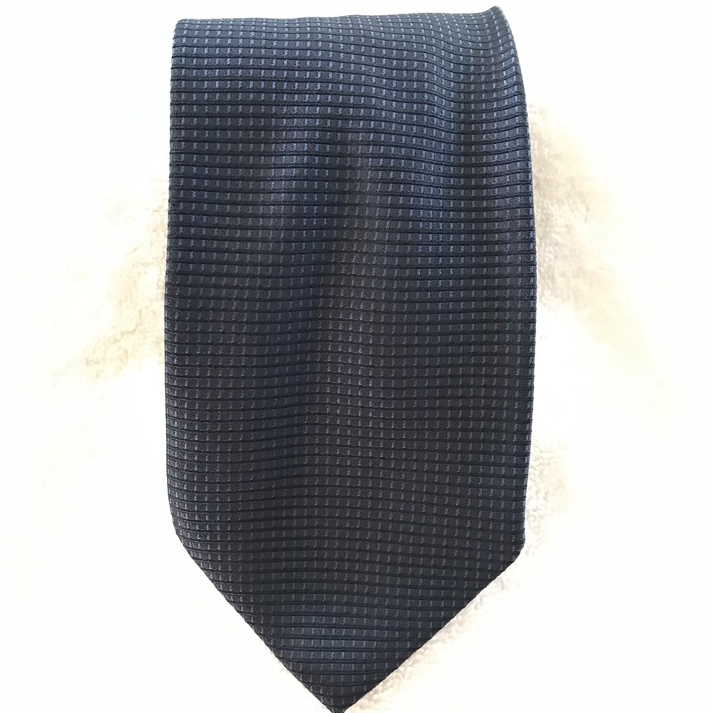 Joseph Abboud navy pattern tie 2/$15